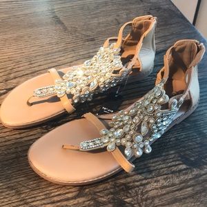 NWT Torrid Sandals